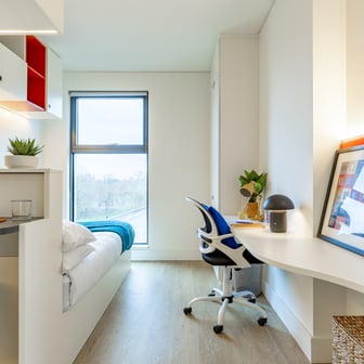 Economy Studio - Image 1